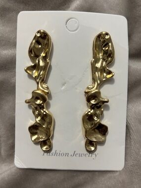 Fashion Jewelry Gold Abstract Sculptural Drop Earrings